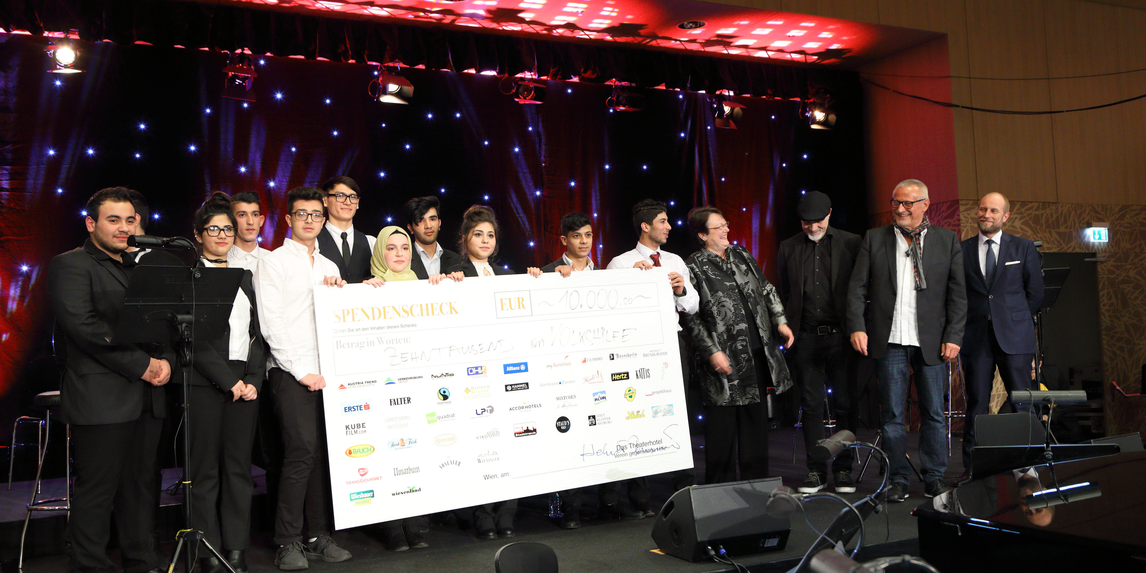 080_20180217_Theaterhotel_2018_big